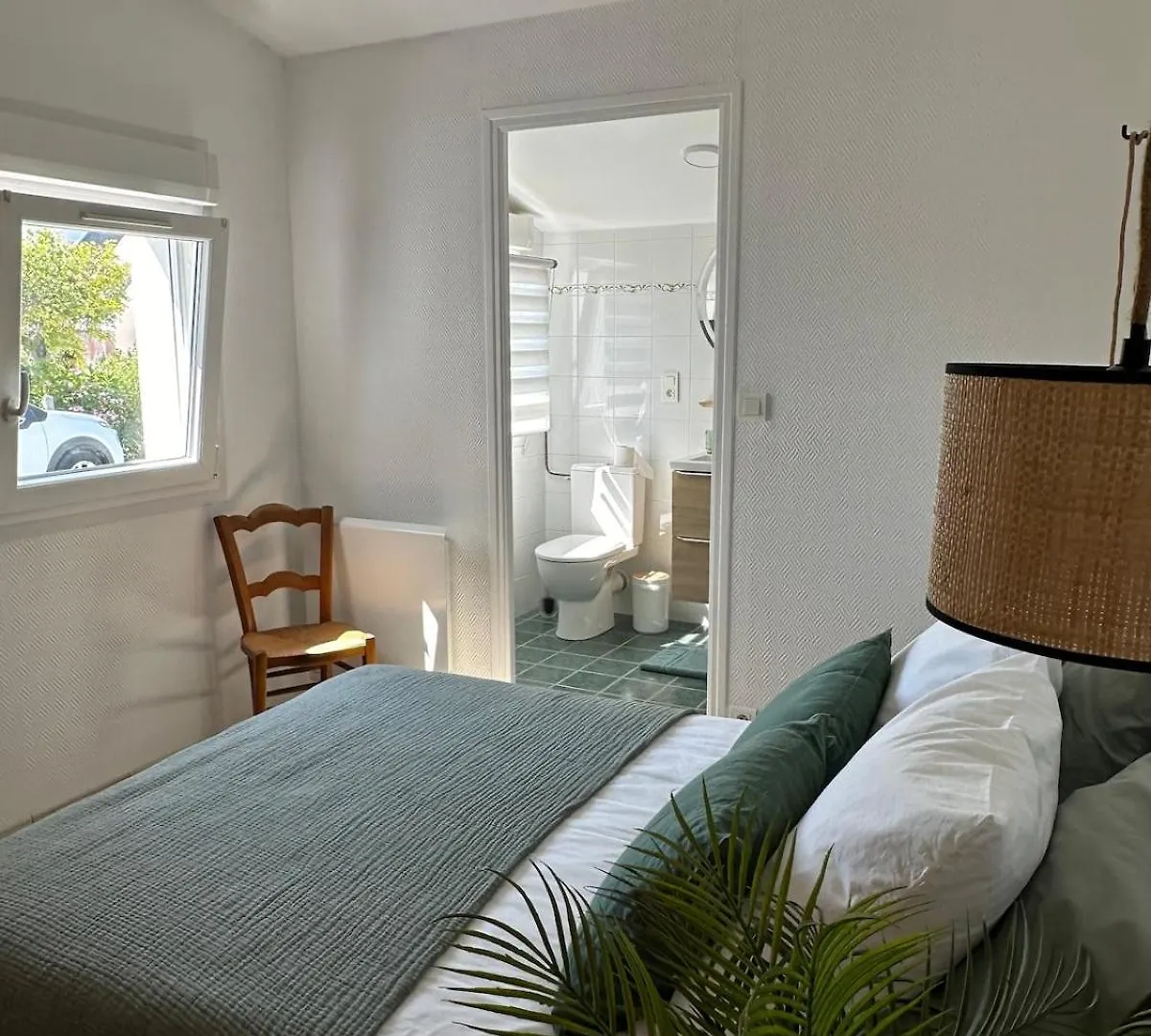 Maison De Charme 3 Chambres Plage De Lodonnec ロクテュディ